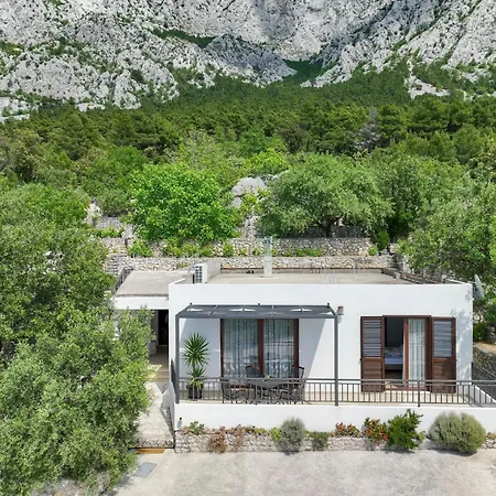 Ferienhaus In Veliko Brdo Mit Grill, Garten Und Terrasse Vakantiehuis Makarska