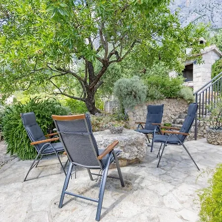 Vakantiehuis Ferienhaus In Veliko Brdo Mit Grill, Garten Und Terrasse *
